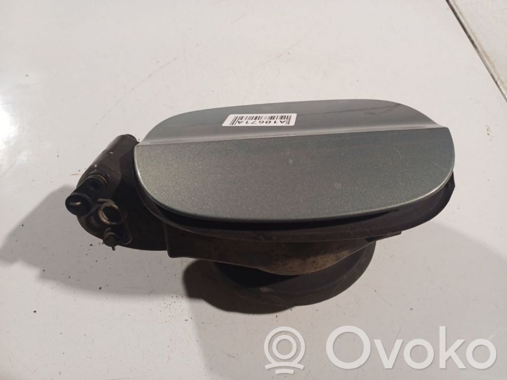 Ford Mondeo Mk III Klapka wlewu paliwa 