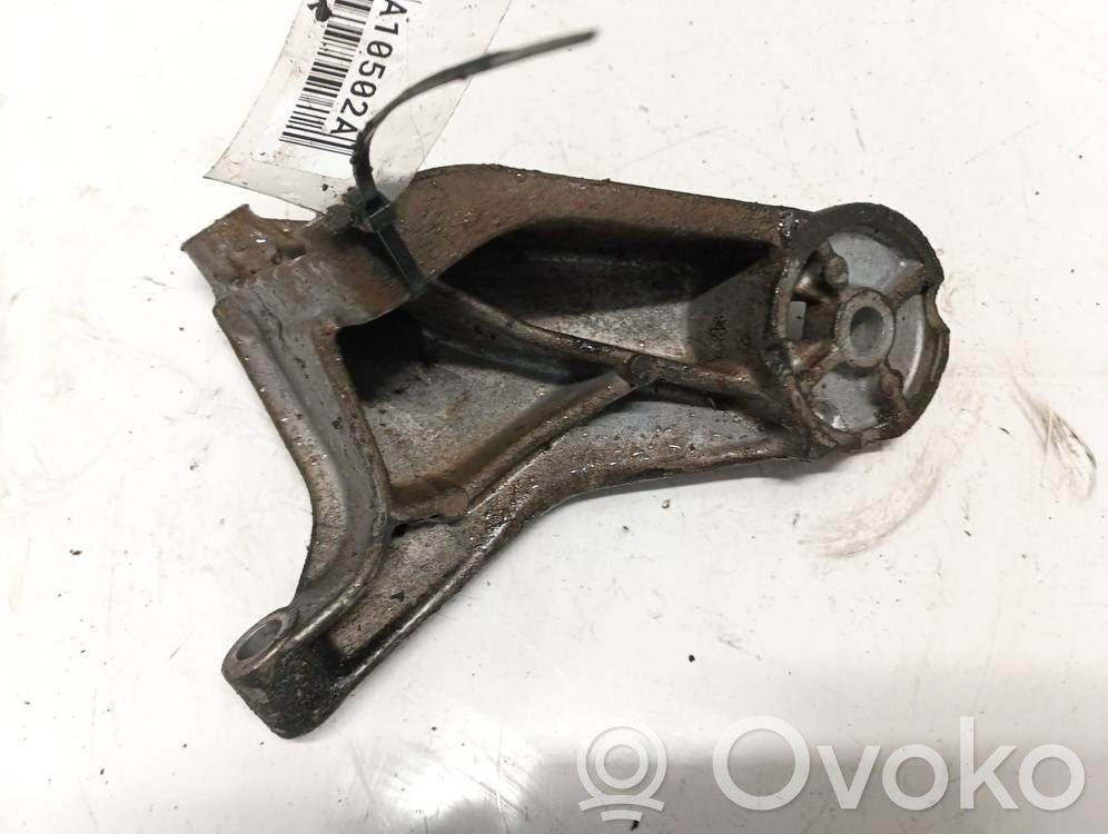Volvo S70  V70  V70 XC Suport motor 