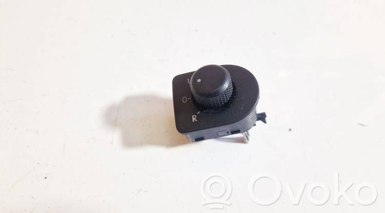 Volkswagen Bora Interruptor del espejo lateral 