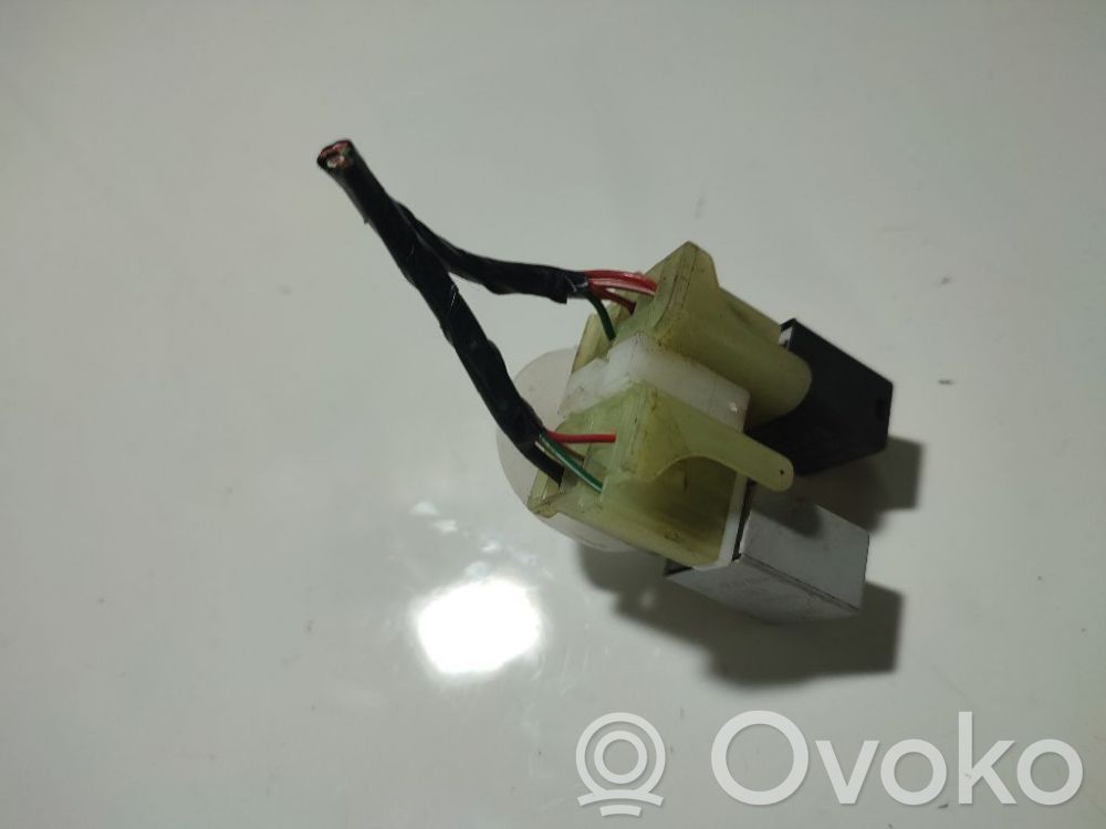 Toyota Avensis T250 Set scatola dei fusibili 