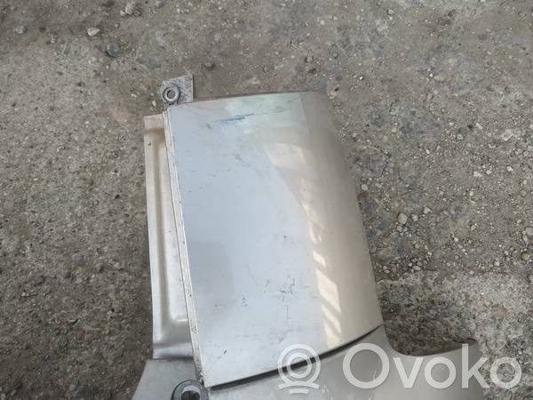 Nissan Note (E11) Ornament lampă spate 