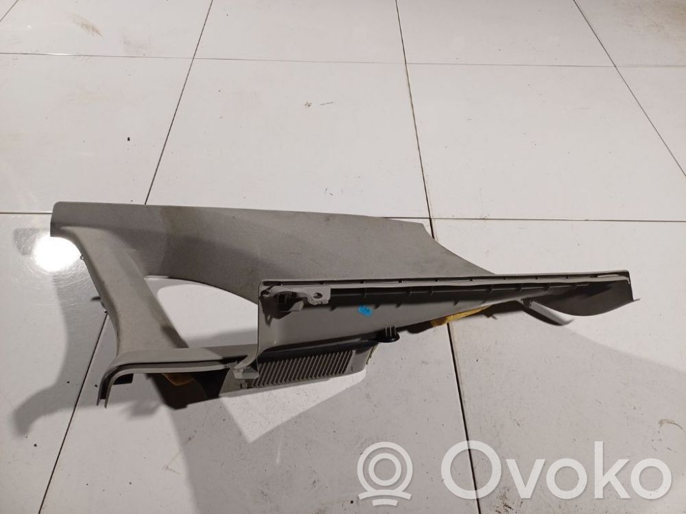 Mercedes-Benz B W245 Rivestimento montante (D) (fondo) 