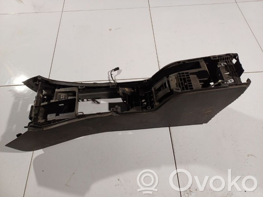 Mercedes-Benz B W245 Consola central