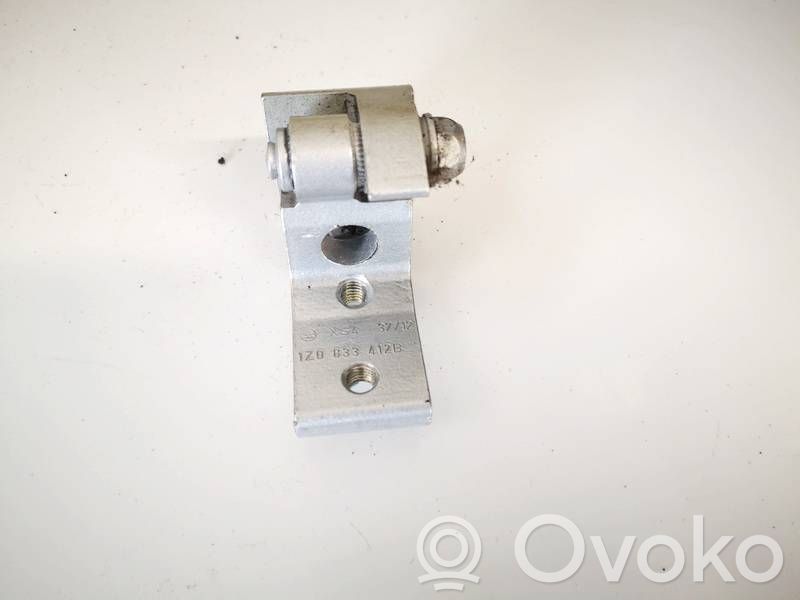 Skoda Octavia Mk2 (1Z) Cerniera inferiore della portiera posteriore