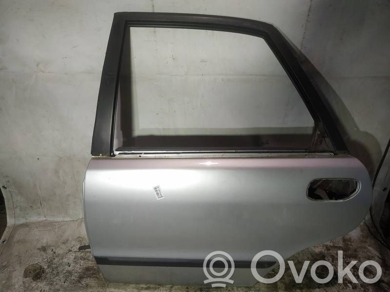 Volvo S40, V40 Takaovi 