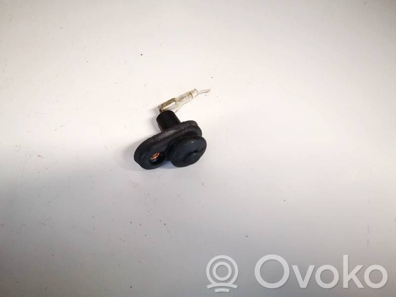 Sensor de la puerta delantera
