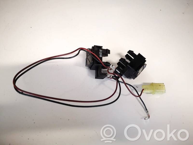 Chevrolet Kalos Butoane/comutatoare pe volan 