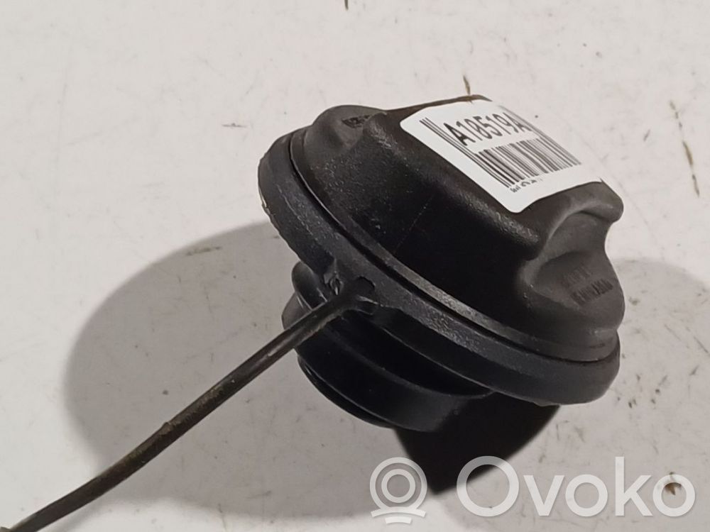 Opel Astra H Bouchon de réservoir essence