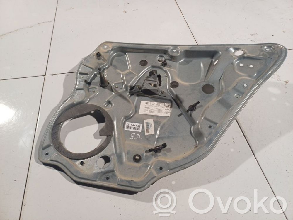 Volkswagen Polo IV 9N3 Alzacristalli del portellone scorrevole con motorino