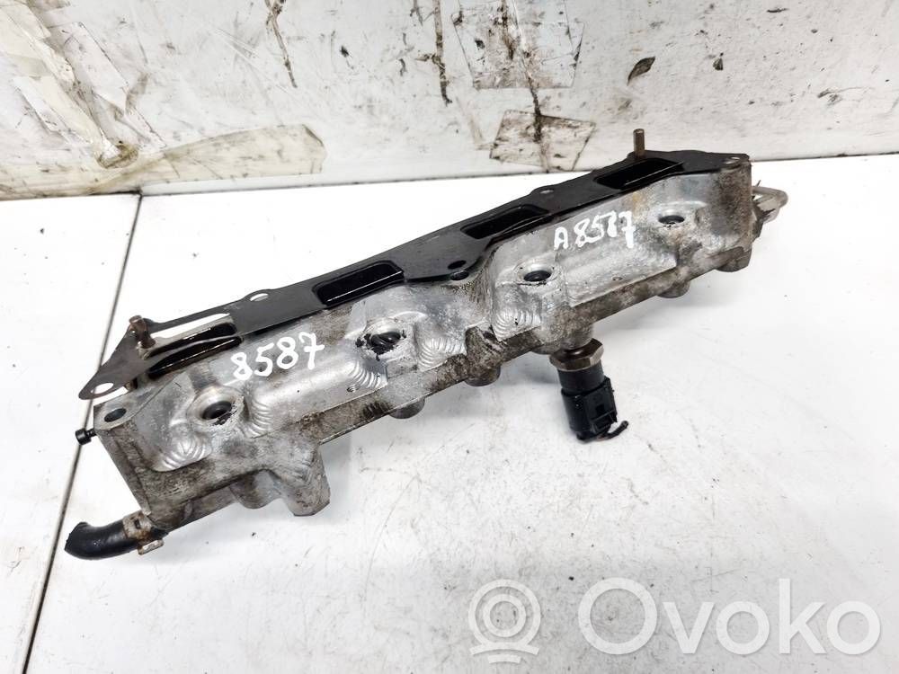 Volkswagen Golf V Colector de admisión 