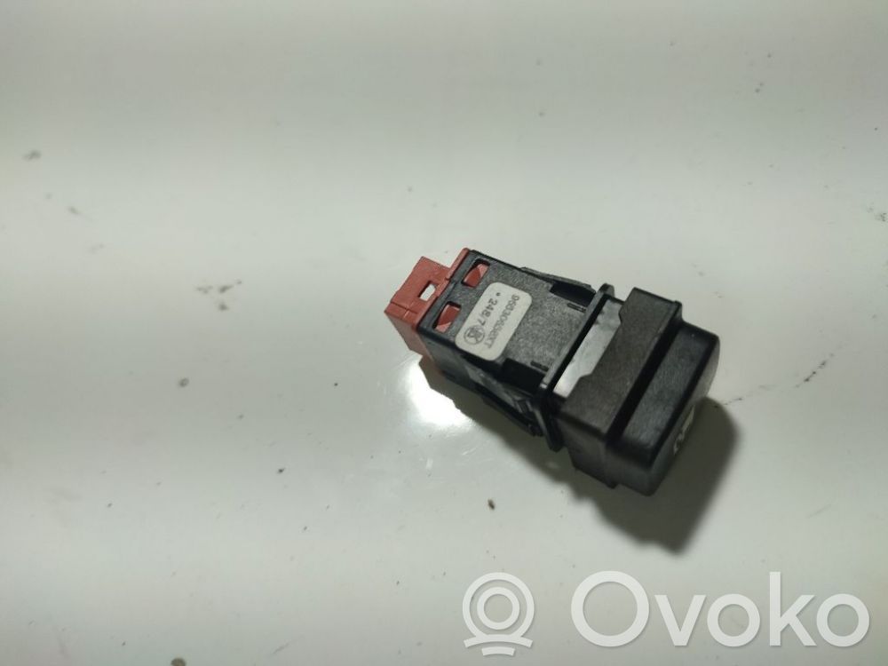 Citroen C4 I Picasso Bouton interrupteur de trappe à essence