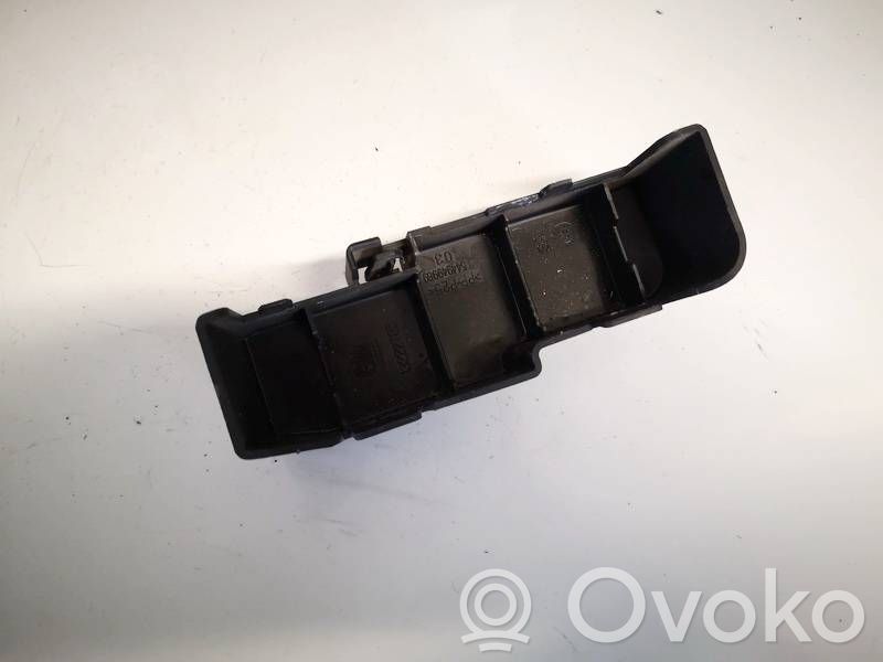 Opel Insignia A Coperchio scatola dei fusibili 