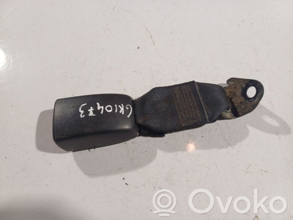 Toyota Yaris Klamra przedniego pasa bezpieczeństwa