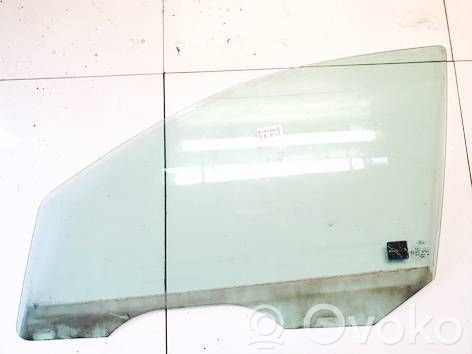 Ford Focus Vitre de fenêtre porte avant (4 portes) 