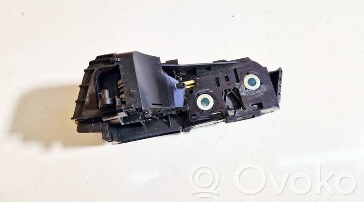 Volvo V70 Încuietoare spătar scaun spate 