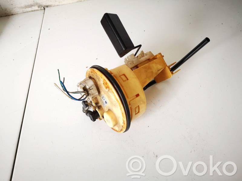 Toyota Corolla Verso AR10 Sensore di livello del carburante 