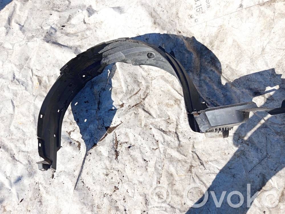 Toyota Corolla Verso AR10 Rivestimento paraspruzzi passaruota anteriore 