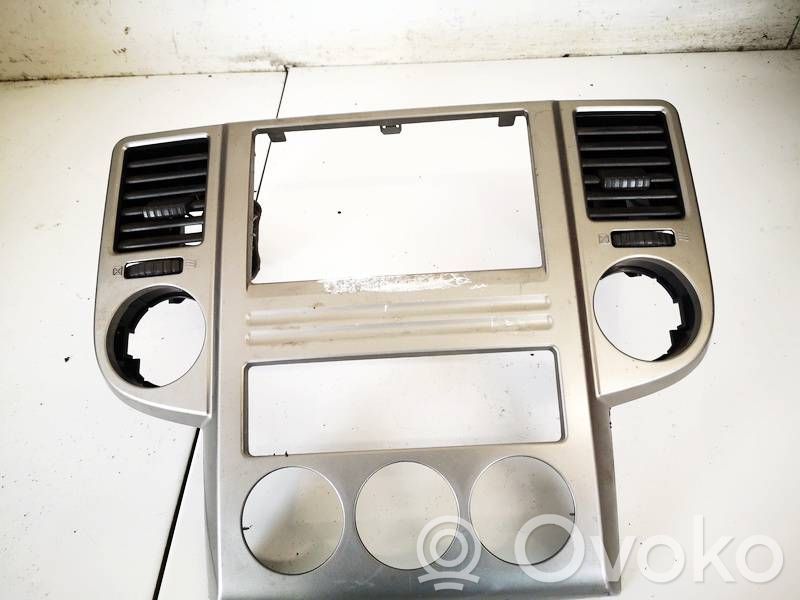 Nissan X-Trail T30 Griglia di ventilazione centrale cruscotto