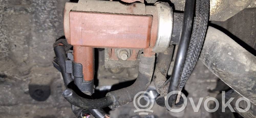 Peugeot 308 Solenoid supapă turbosuflantă 
