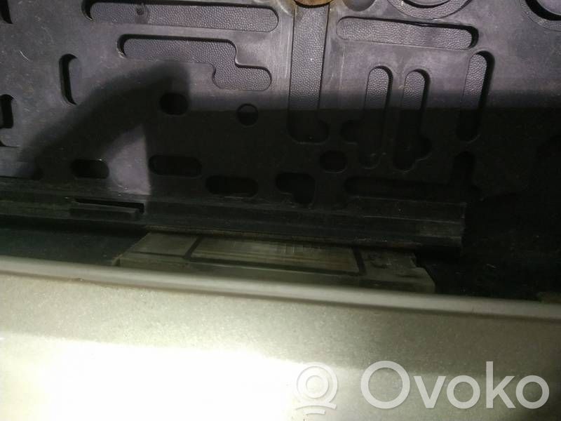Renault Megane II Éclairage de plaque d'immatriculation 