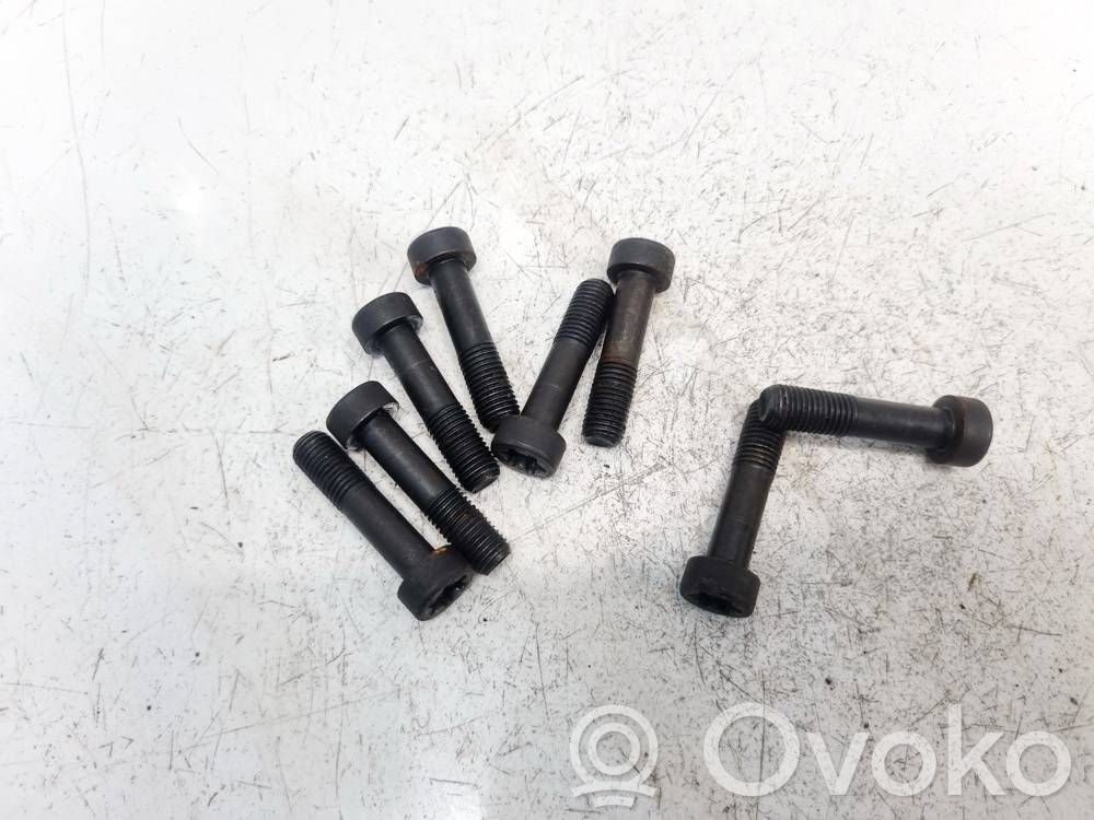 Tuercas/tornillos