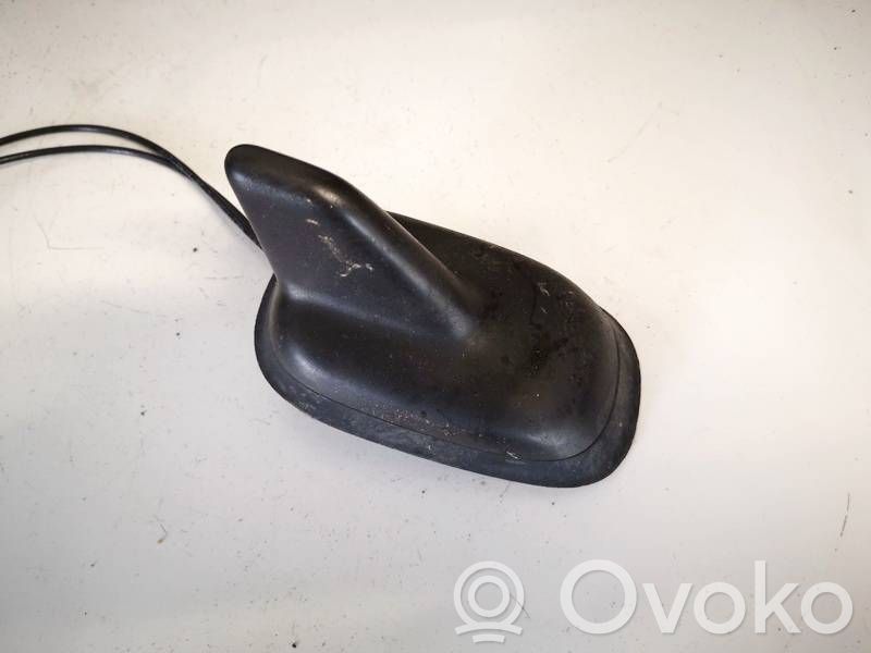GPS-pystyantenni   3C0035507A,3C0035507A