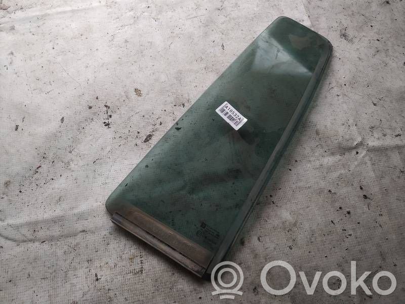 Opel Zafira A Fenêtre latérale vitre arrière