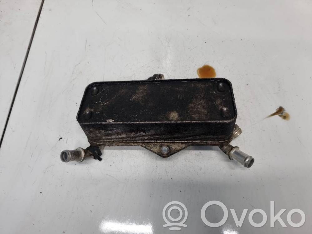 Audi A6 S6 C7 4G Moottoriöljyn jäähdytinlaite 