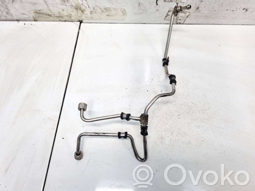Audi Q5 SQ5 8R Polttoaineputki 