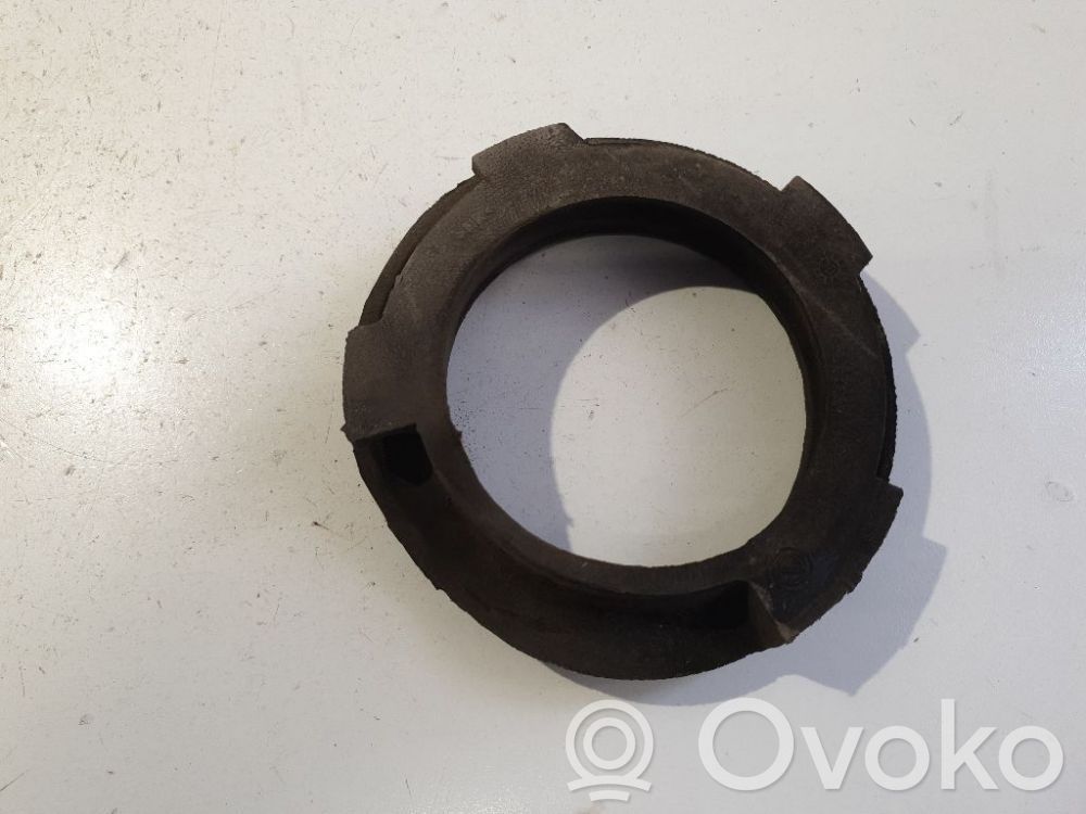 Front coil spring rubber mount   C350,C350,C350
