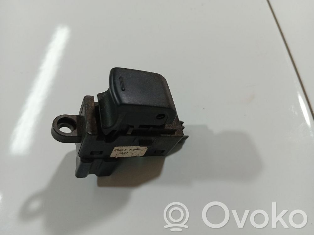 Nissan Qashqai Comutator comandă geamuri electrice 