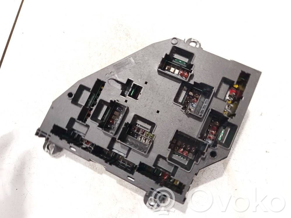 BMW 7 F01 F02 F03 F04 Set scatola dei fusibili 