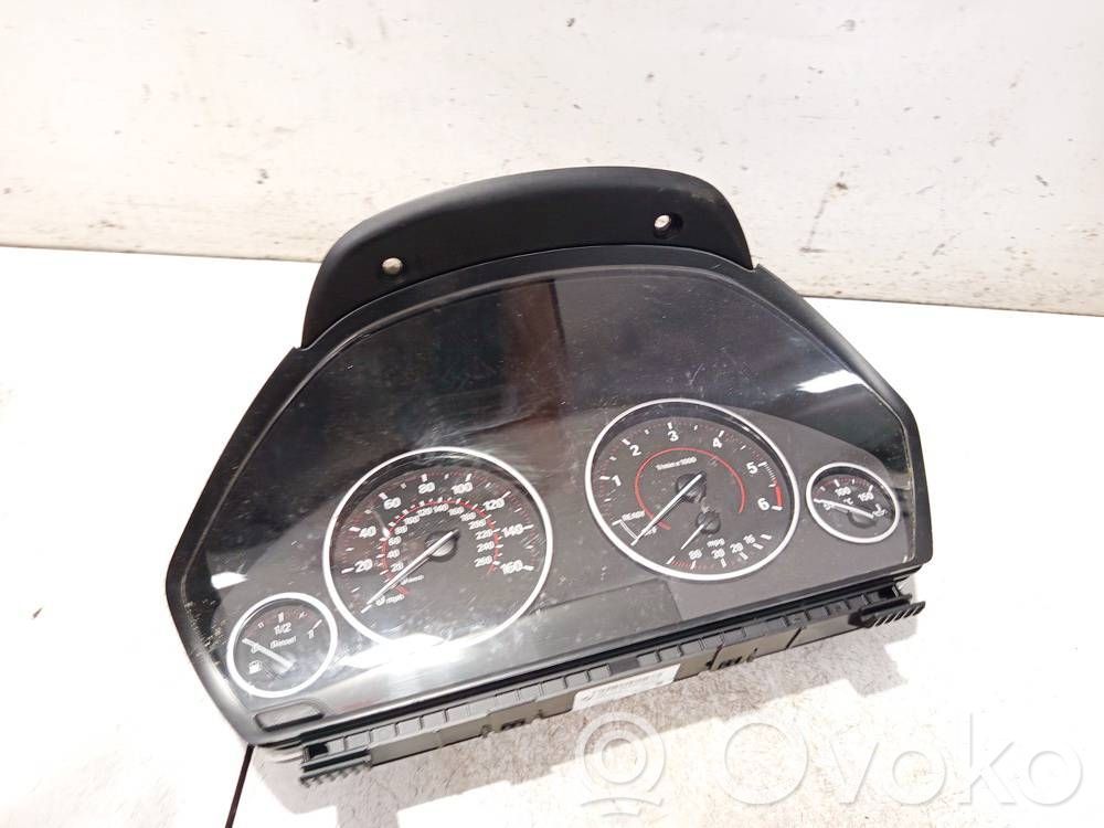 BMW 1 F20 F21 Nopeusmittari (mittaristo)