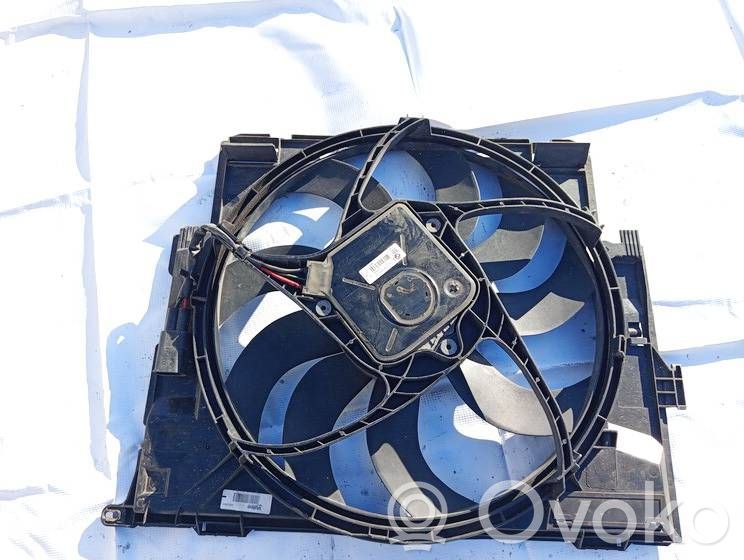 BMW 3 F30 F35 F31 Convogliatore ventilatore raffreddamento del radiatore 