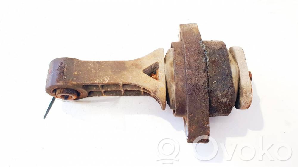 Soporte de montaje del motor