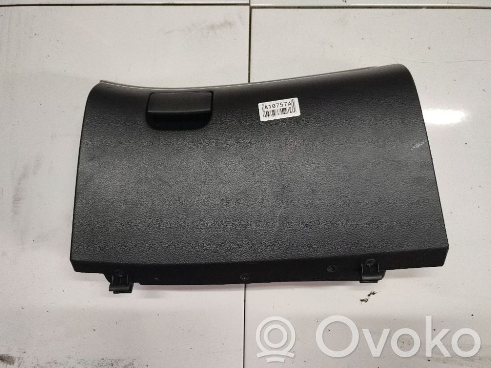 Subaru Legacy Handschuhfach 