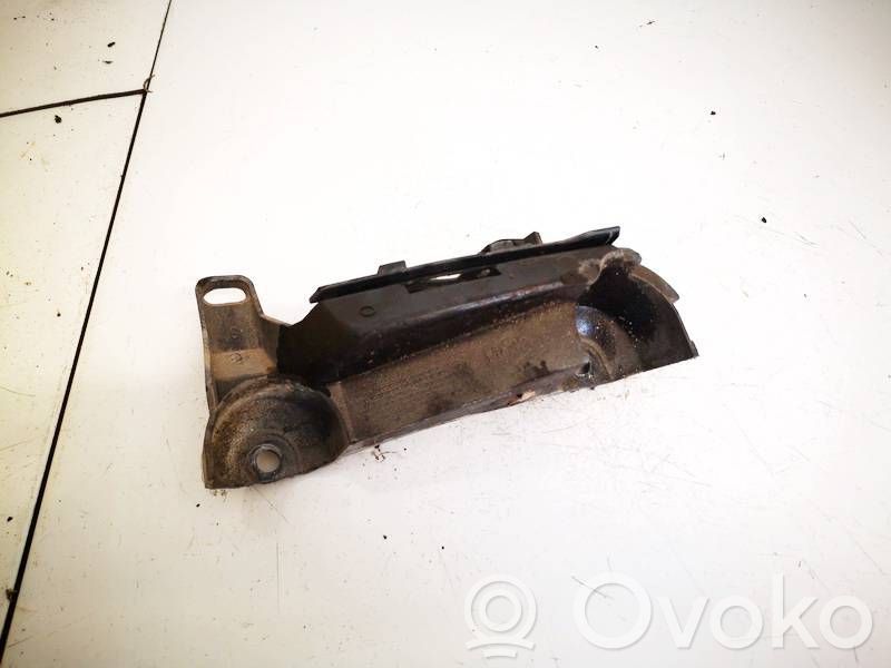 Rear bumper mounting bracket   9683977280,9683977280