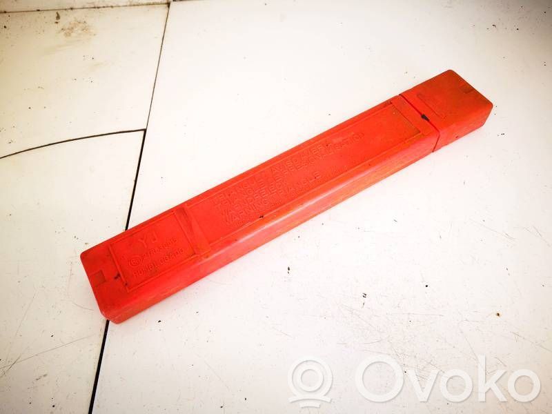 Citroen C3 Triangle d'avertissement