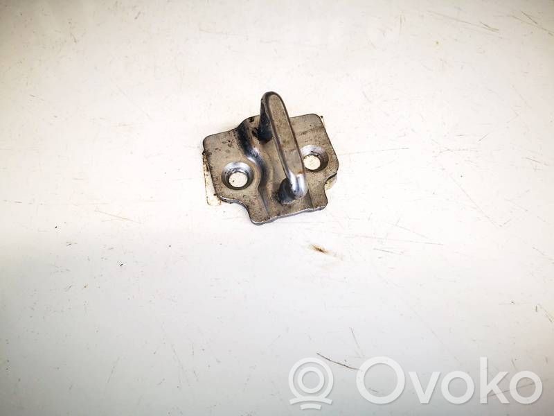 Traba/gancho de cierre de puerta delantera   BK21V21982AA,BK21V21982AA,BK21V21982AA,BK21V21982AA