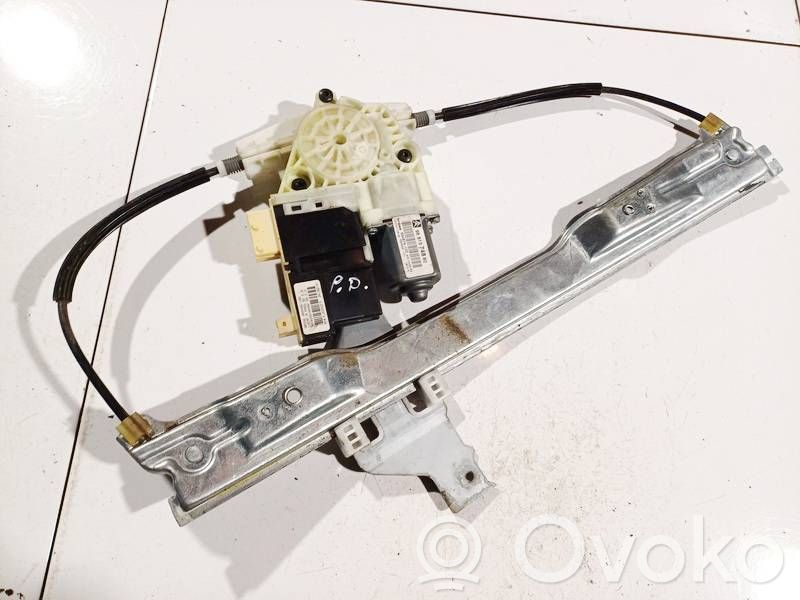 Citroen C4 I Regulador con motor de la ventanilla de la puerta corredera 
