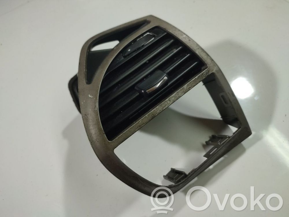 Citroen C4 I Picasso Rejilla de ventilación central del panel 