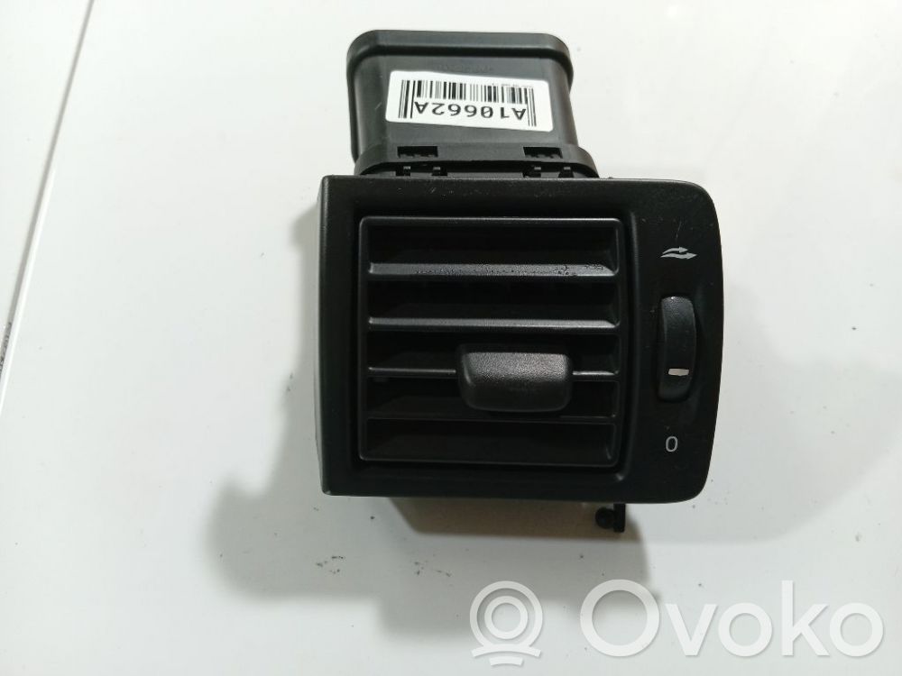 Volvo V50 Grilă ventilație centrală 