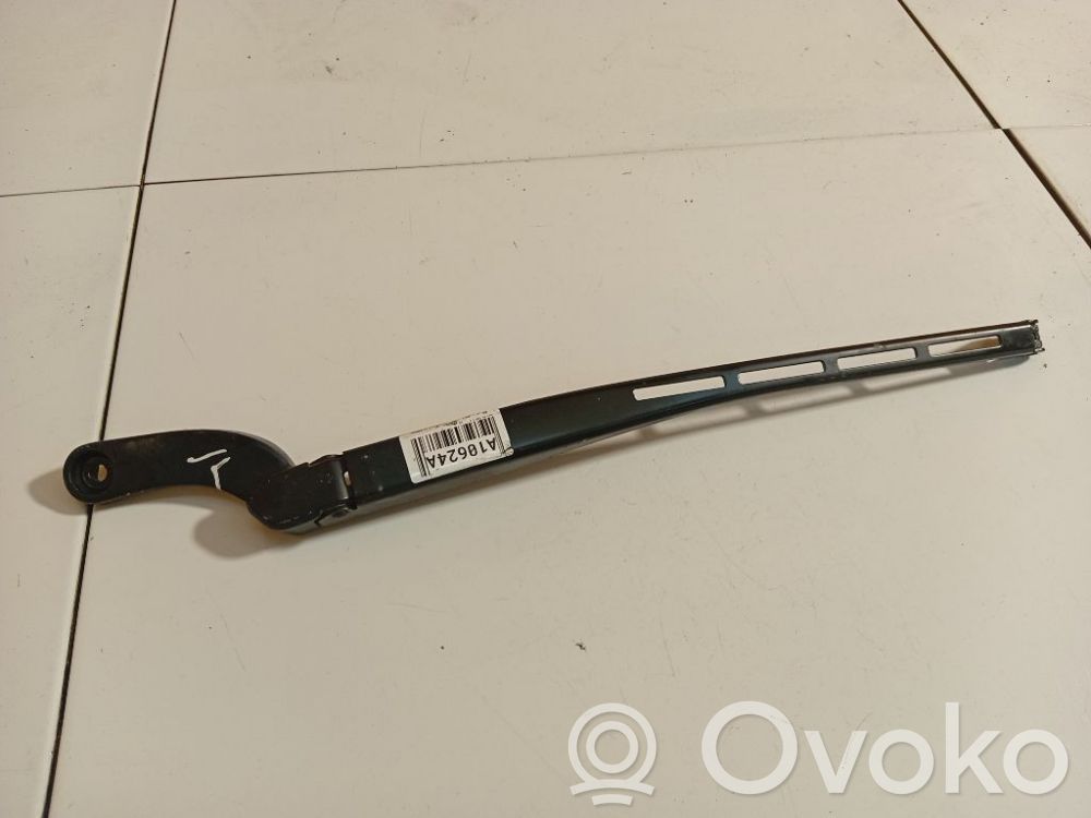 Audi A6 S6 C5 4B Braccio della spazzola tergicristallo anteriore 