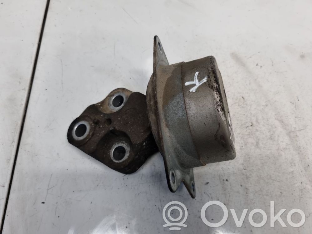 Opel Signum Wspornik / Mocowanie silnika 
