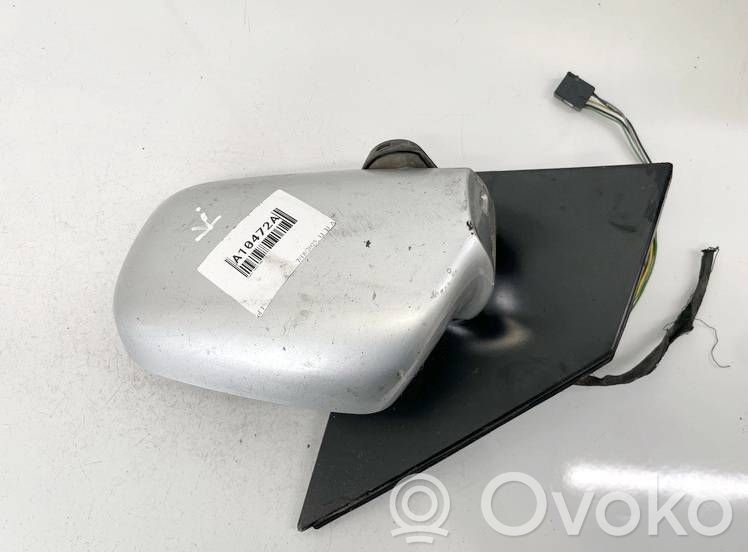Toyota Yaris Front door electric wing mirror 