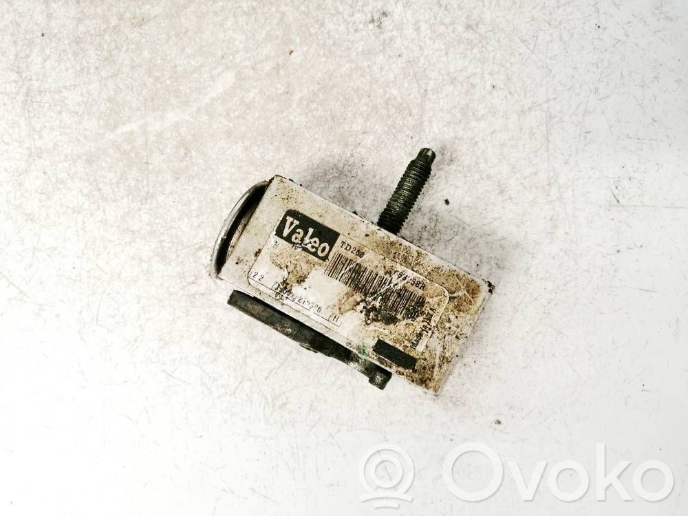Jeep Grand Cherokee (WK) Air conditioning (A/C) expansion valve 