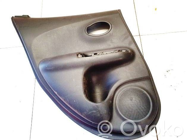 Nissan Juke I F15 Rivestimento del pannello della portiera posteriore