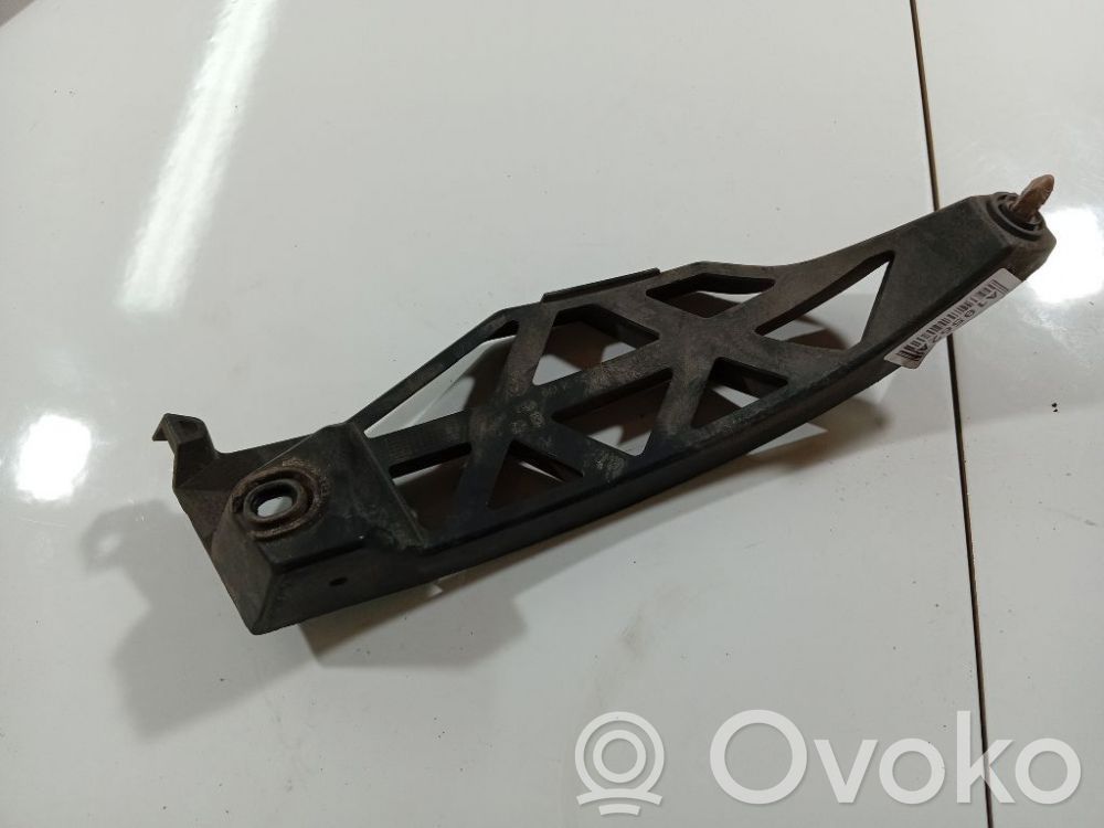 Skoda Octavia Mk2 (1Z) Staffa di rinforzo montaggio del paraurti posteriore