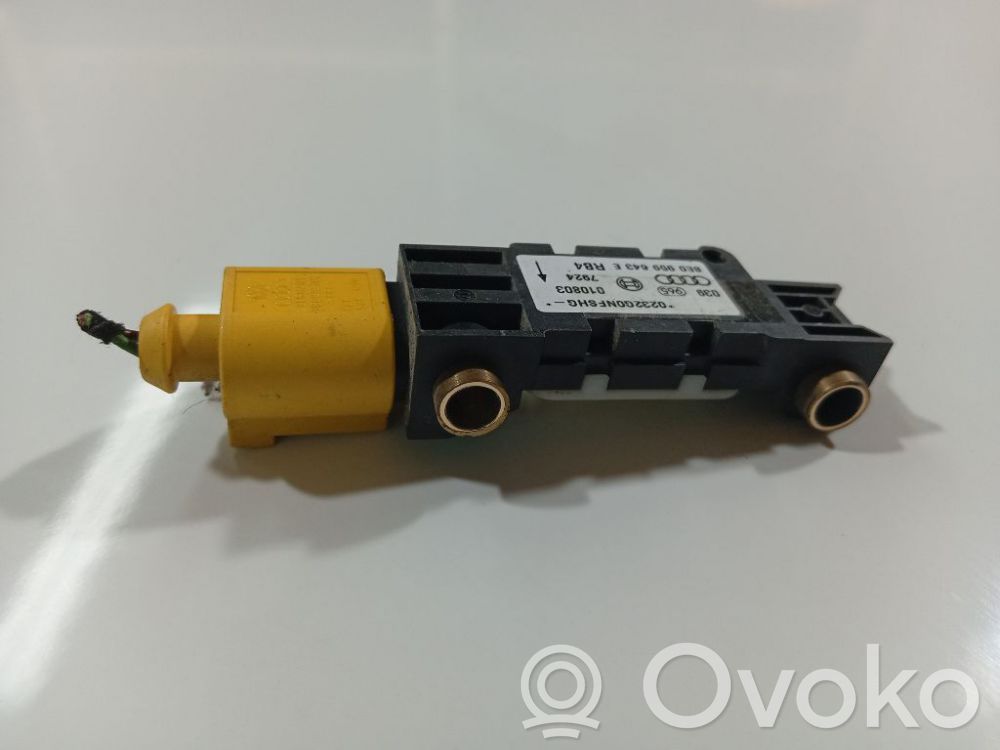 Audi A6 S6 C5 4B Sensore d’urto/d'impatto apertura airbag 