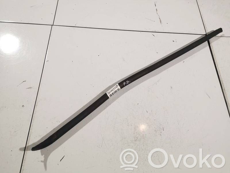 Volvo V70 Ornament geam ușă față 